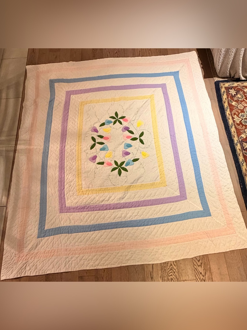 Pastel Floral Appliqué Quilt / Coverlet – Full/Double